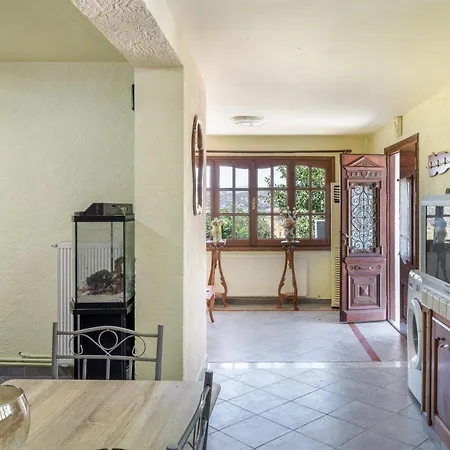 Patela Apartment *